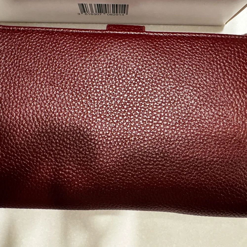 Chloe Burgundy Leather Clutch with Gold Buckle - Picture 3 of 7